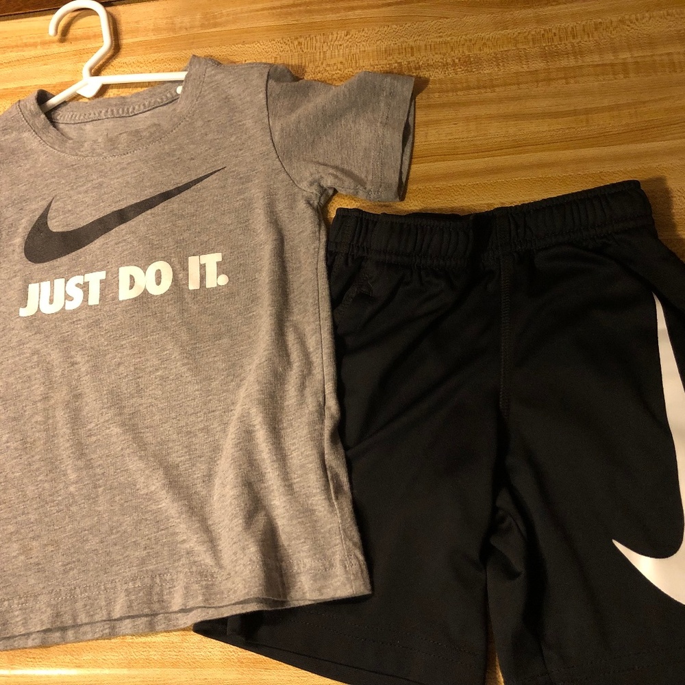 Nike short set